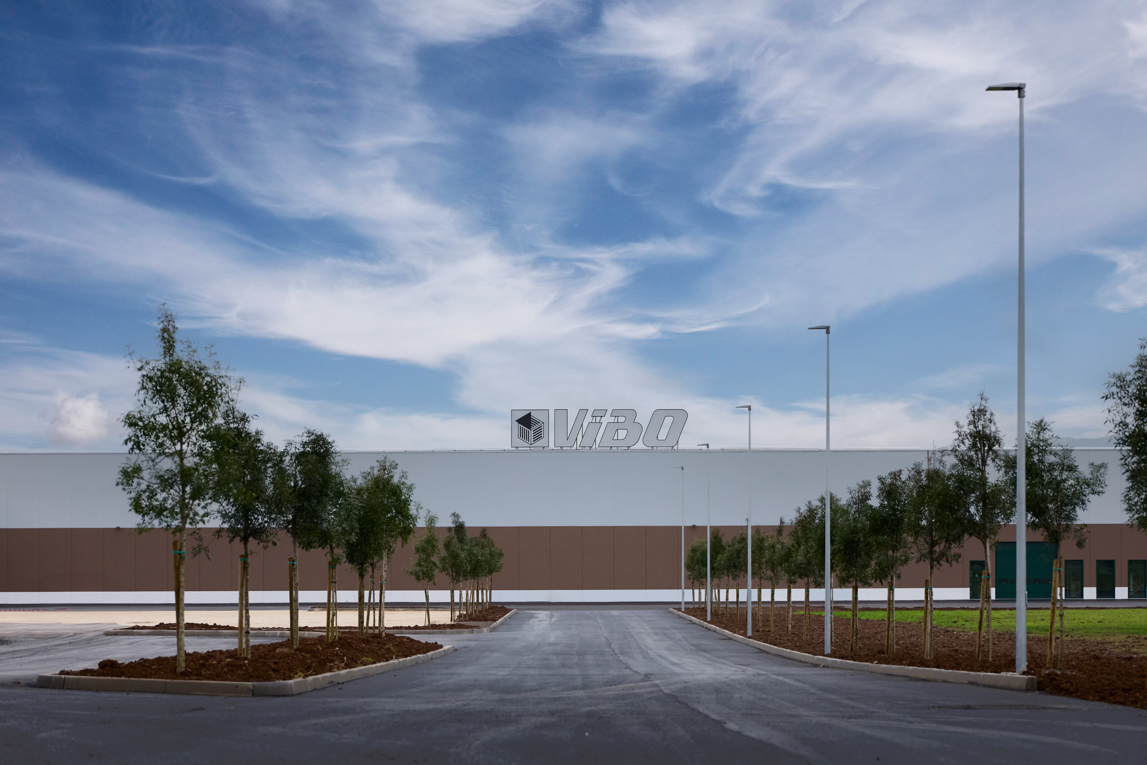 𝟏𝟗𝟖𝟎 - 𝟐𝟎𝟐𝟓: 𝟒𝟓 𝐚𝐧𝐧𝐢 𝐝𝐢 𝐢𝐦𝐩𝐞𝐠𝐧𝐨, 𝐩𝐚𝐬𝐬𝐢𝐨𝐧𝐞 𝐞 𝐩𝐞𝐫𝐬𝐨𝐧𝐞.