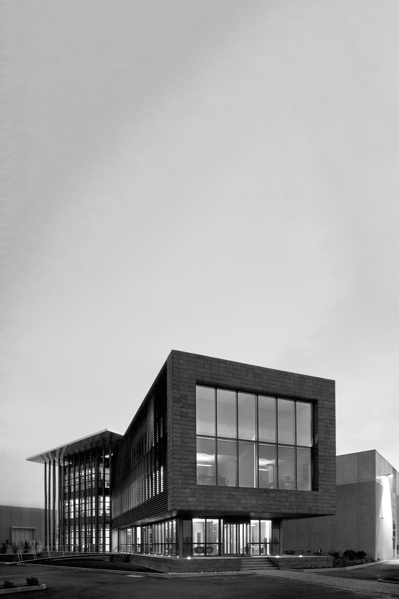 SKEMA. SURFACES TO BE LIVED, SINCE 1992 Passion, experience, taste